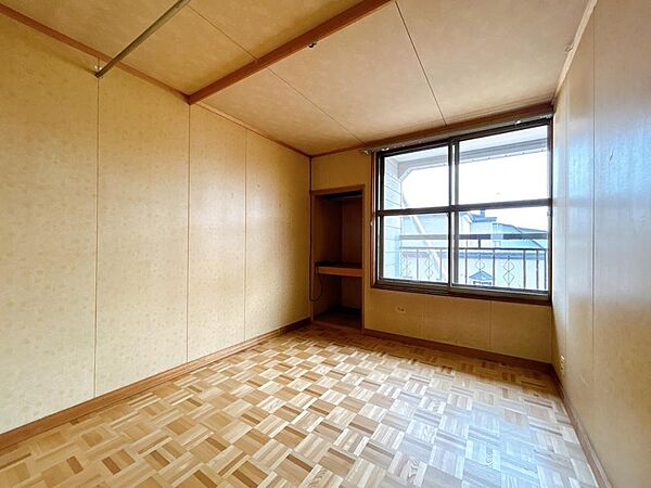 detached 北海道士別市西一条16丁目3141-229
地図を見る