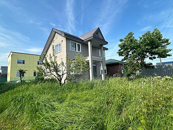 detached 北海道深川市納内町北1-68
地図を見る
