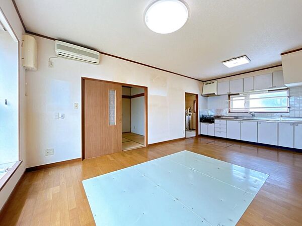detached 北海道名寄市東六条南1丁目57-54
地図を見る