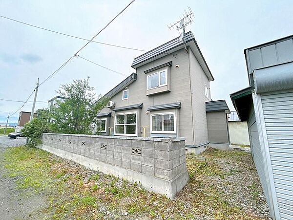 detached 北海道名寄市東六条南1丁目57-54
地図を見る