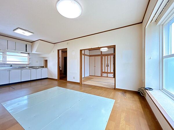 detached 北海道名寄市東六条南1丁目57-54
地図を見る