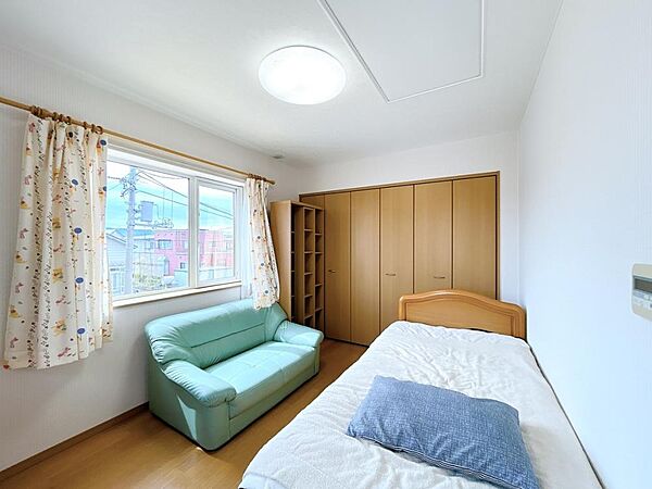 detached 北海道名寄市西十四条南6丁目2-5
地図を見る