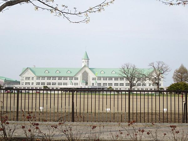 detached 北海道網走郡美幌町字元町28-26
地図を見る