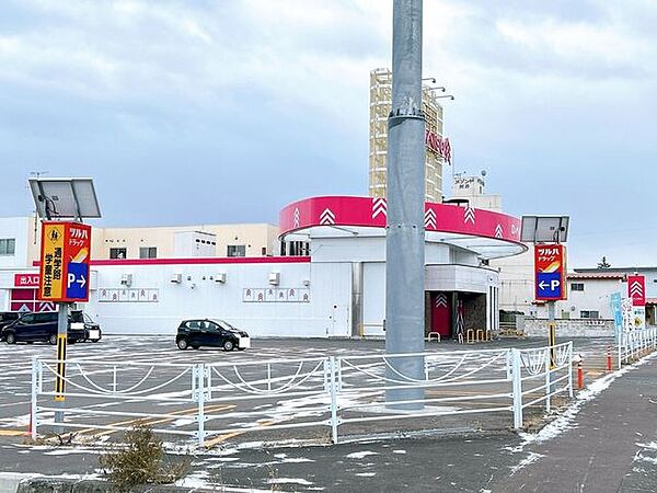 【周辺環境】住宅から約2800ｍの位置にダイソー北見西富店様がございます。