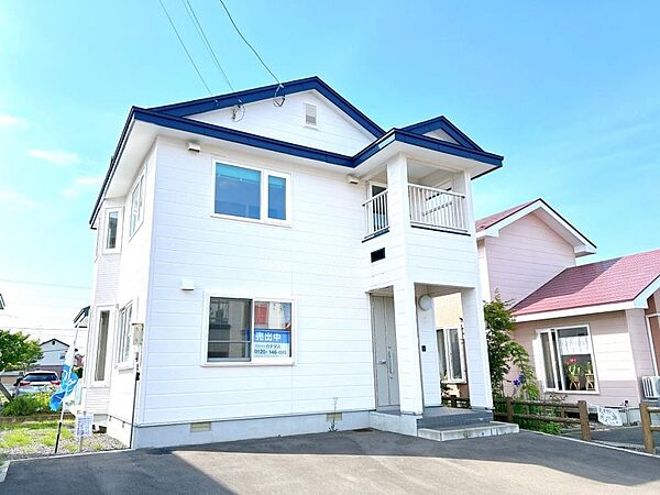 detached 北海道釧路郡釧路町豊美1丁目8-15
地図を見る