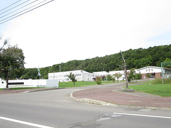 detached 北海道標津郡中標津町東十二条北9丁目6-26
地図を見る