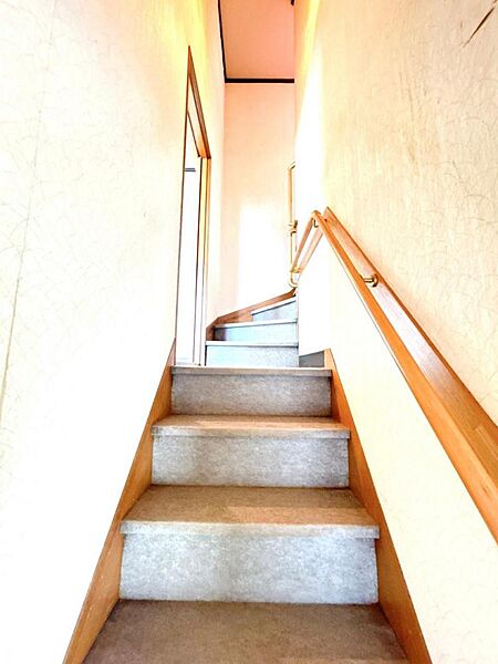 detached 北海道釧路市鶴ケ岱3丁目9-5
地図を見る