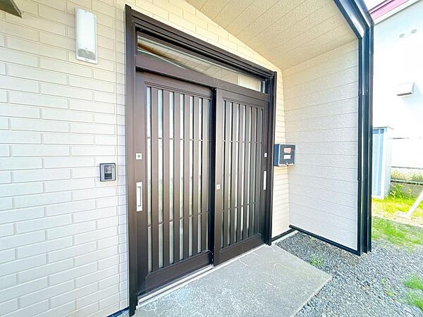 detached 北海道釧路市桜ケ岡4丁目3-25
地図を見る