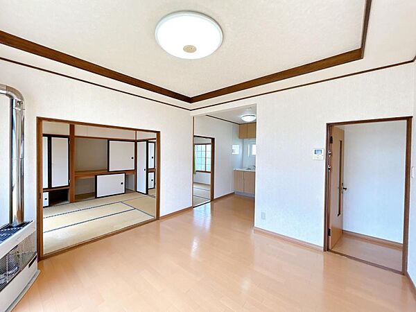 detached 北海道釧路市桜ケ岡4丁目3-25
地図を見る