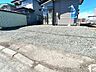 駐車場：【リフォーム済】駐車スペースは庭木を撤去し拡張致しました。3台駐車可能です。