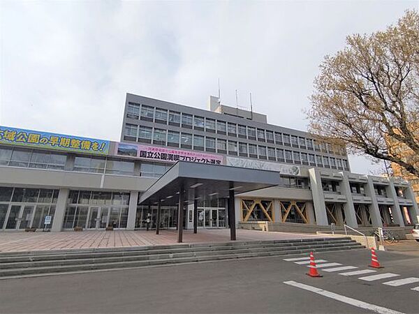 【役所】釧路市役所まで車で17分（6440ｍ）