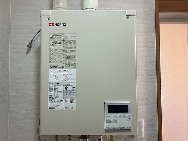 【リフォーム済】ボイラーは新品に交換致しました。新しいボイラーだと住み始めも安心ですね。