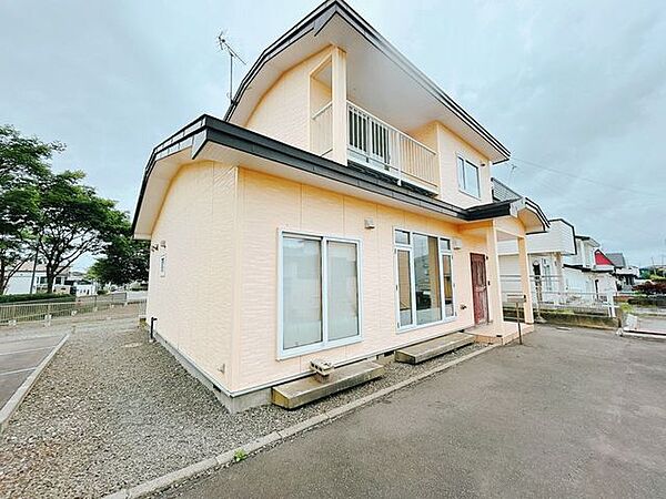 【外観　別角度】