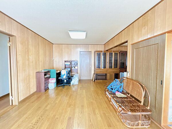 detached 北海道中川郡池田町字東二条14-44
地図を見る
