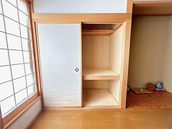 detached 北海道中川郡池田町字東二条14-44
地図を見る
