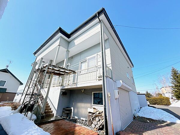 detached 北海道中川郡池田町字東二条14-44
地図を見る
