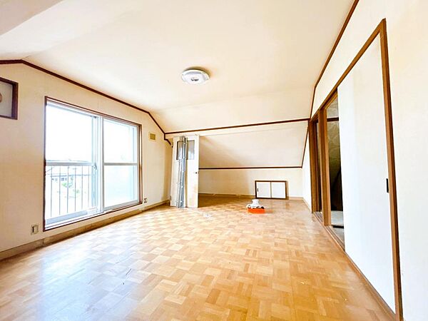 detached 北海道中川郡幕別町緑町10-24
地図を見る