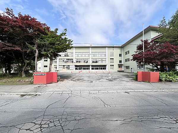 detached 北海道帯広市自由が丘6丁目2-5
地図を見る