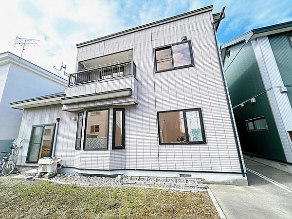 detached 北海道帯広市西六条南40丁目4-15
地図を見る