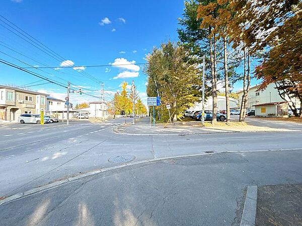 帯広市立帯広第八 【中学校】第八中学校まで280ｍ　徒歩4分です。部活を始めても通学に負担の掛からない距離です。