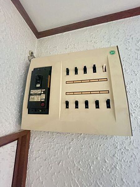 【分電盤】