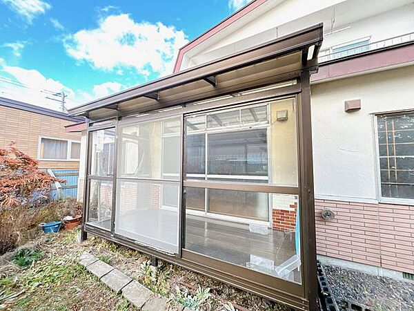 【リフォーム中】南側のサンルームは解体します。