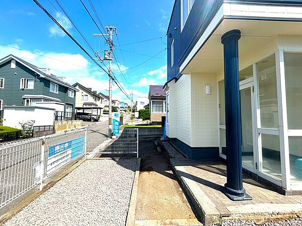 【リフォーム後】庭 庭木は撤去しました。