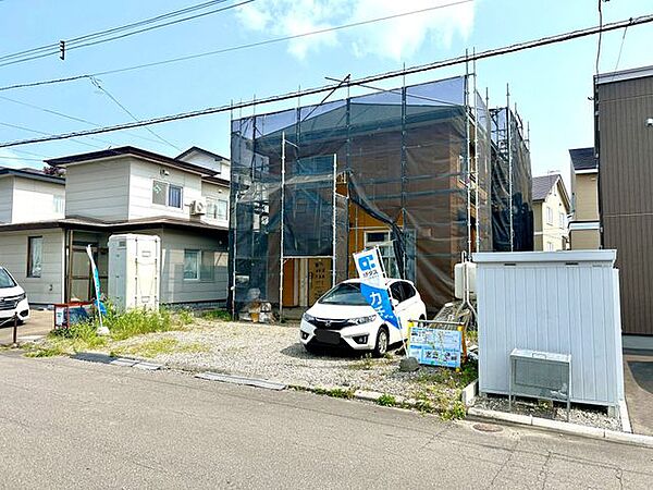 【リフォーム中】外観別角度　屋根・壁は塗装予定です。