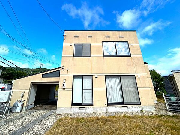 【現況】屋根外壁は塗装を行います