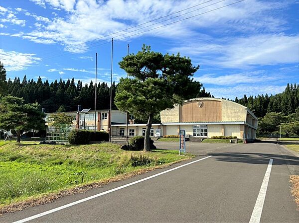 detached 秋田県北秋田市綴子字前野168-5
地図を見る