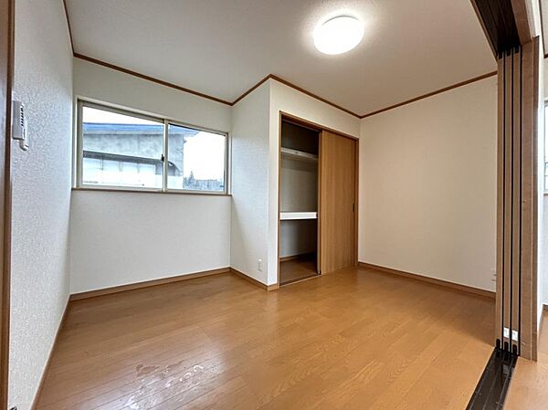 detached 秋田県北秋田市綴子字前野168-5
地図を見る