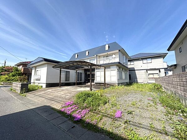 detached 秋田県大館市字観音堂447-5
地図を見る