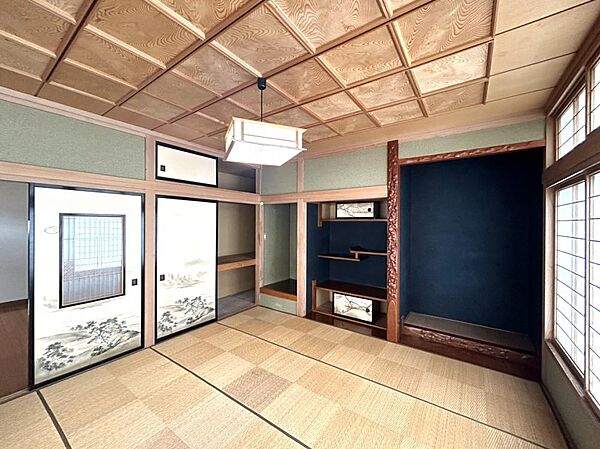 detached 秋田県大館市字観音堂447-5
地図を見る