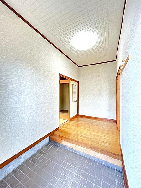detached 秋田県北秋田市綴子字太田屋敷後105-4
地図を見る