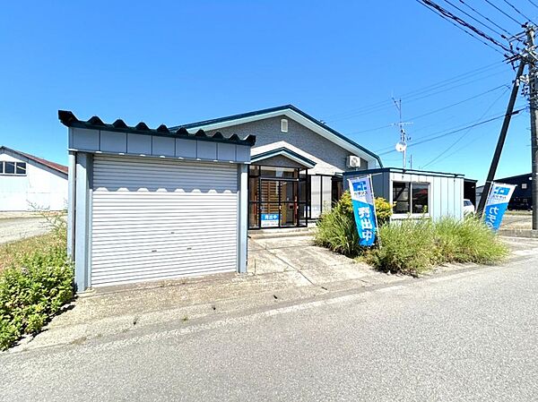 detached 秋田県北秋田市綴子字太田屋敷後105-4
地図を見る