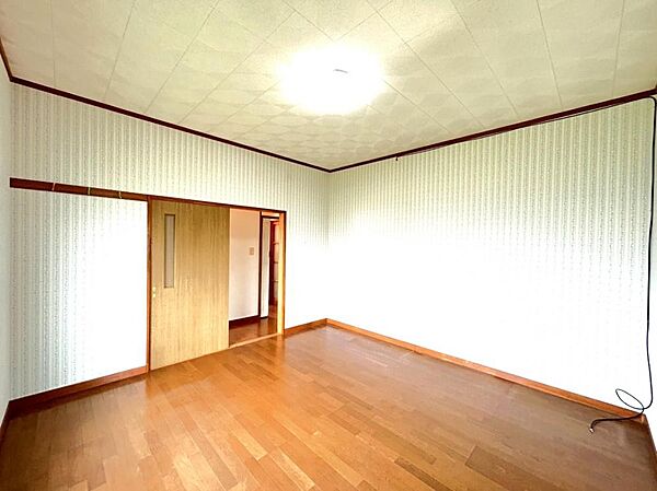 detached 秋田県北秋田市綴子字太田屋敷後105-4
地図を見る