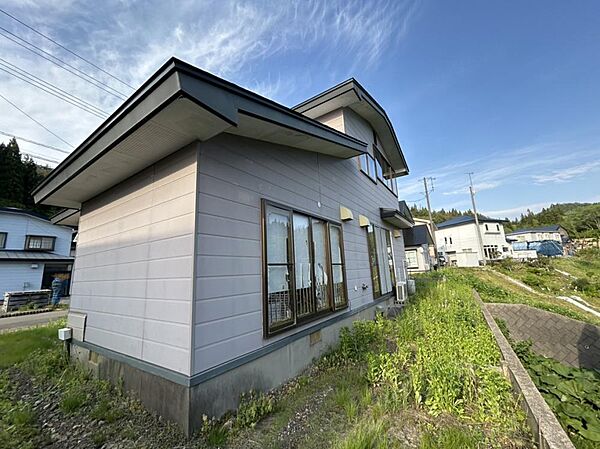 detached 秋田県大館市餌釣字沢96-28
地図を見る