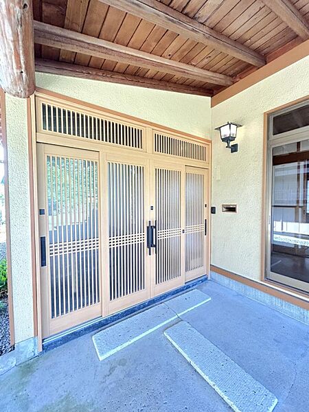 detached 秋田県大館市比内町扇田字伊勢堂岱79-2
地図を見る