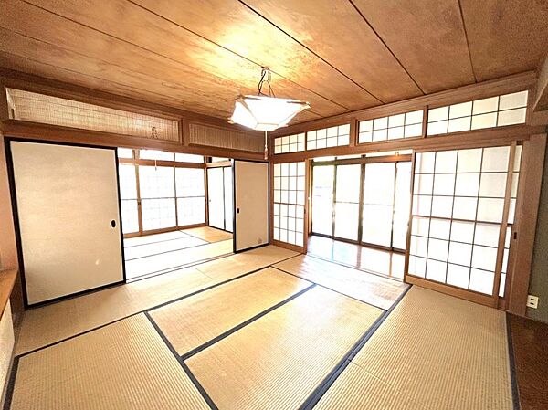 detached 秋田県大館市比内町扇田字伊勢堂岱79-2
地図を見る