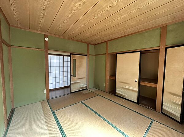 detached 秋田県大館市比内町扇田字伊勢堂岱79-2
地図を見る