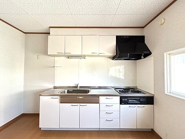 detached 秋田県大館市岩瀬字羽貫谷地中島21-10
地図を見る