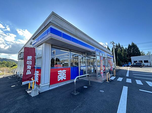 detached 秋田県大館市岩瀬字羽貫谷地中島21-10
地図を見る
