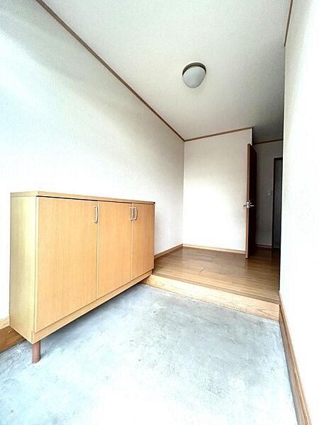 detached 秋田県山本郡三種町鹿渡字中沢新田142-2
地図を見る