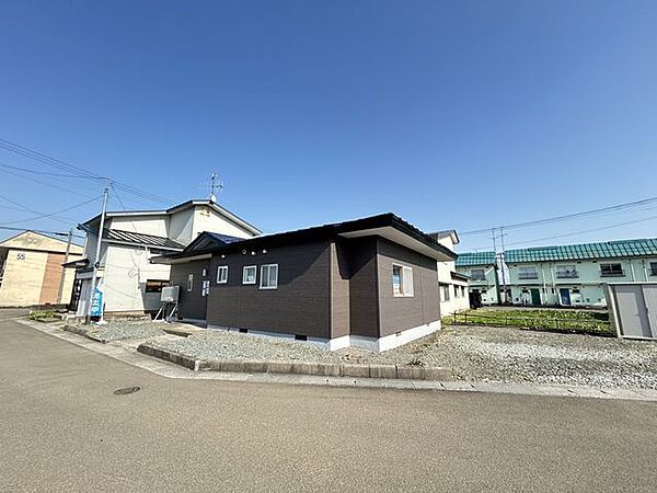 外観：305000008046