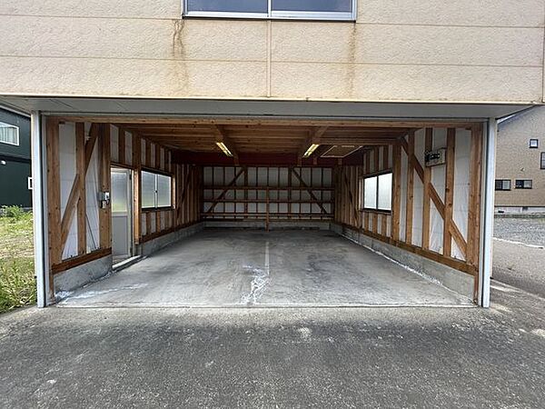 【土地販売】車庫内部