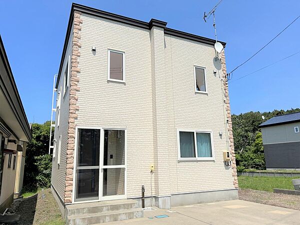 detached 青森県西津軽郡深浦町大字深浦字蓙野141-1
地図を見る