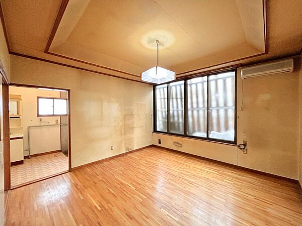 detached 青森県弘前市大字城西1丁目4-5
地図を見る