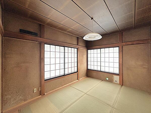 detached 青森県弘前市大字田茂木町61-1
地図を見る