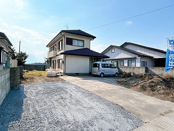 detached 青森県十和田市大字相坂字高清水735-5
地図を見る