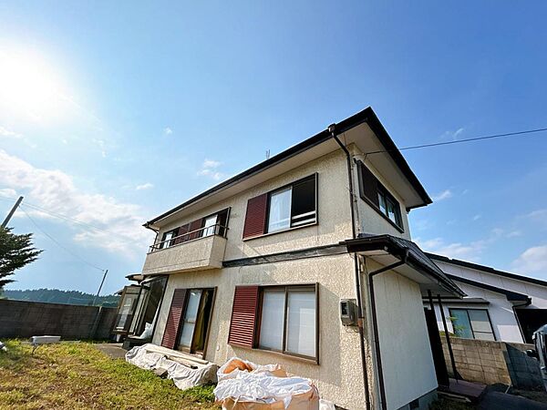 detached 青森県十和田市大字相坂字高清水735-5
地図を見る